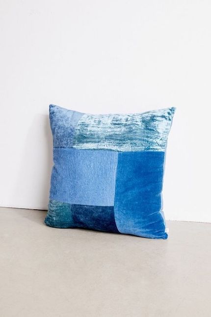 15 Classic Blue Home Decor Picks For The New Year | InStyleRooms.com/Blog